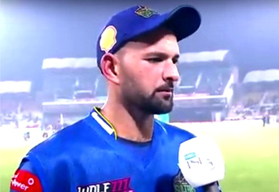 Multan-Sultans-Owner-Ali-Tareen-Makes-Big-Offer-to-Ahsanullah.