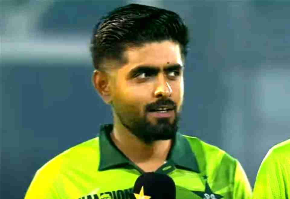 Babar Azam Disheartened After Getting Out, Video Goes Viral 2 Babar-Azam-Disheartened-After-Getting-Out-Video-Goes-Viral.