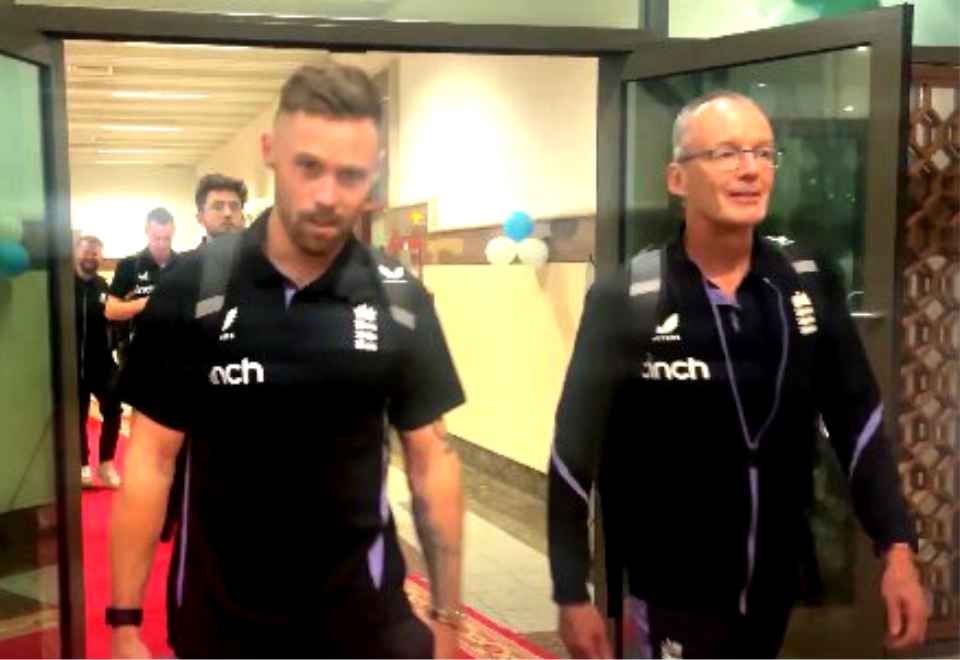 England-Cricket-Team-Arrives-in-Lahore-for-ICC-Champions-Trophy-2025.