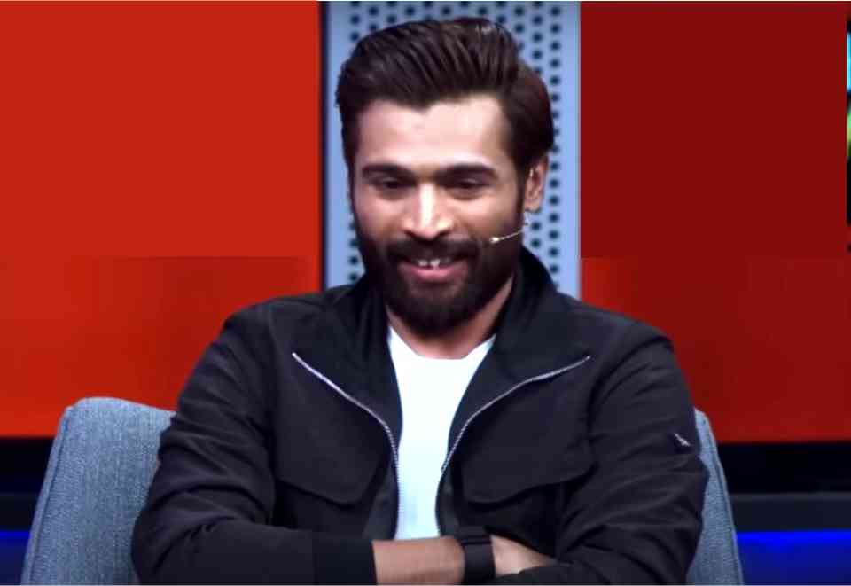 Mohammad-Amir-Criticizes-90s-Era-Cricketer-for-Career-Setbacks.