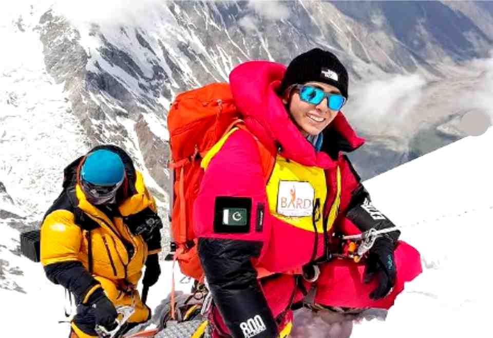 naila kiani,makes,history