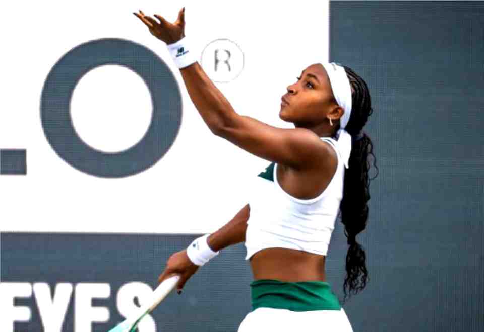 gauff,survives,double,faults,no problem,montreal,battle