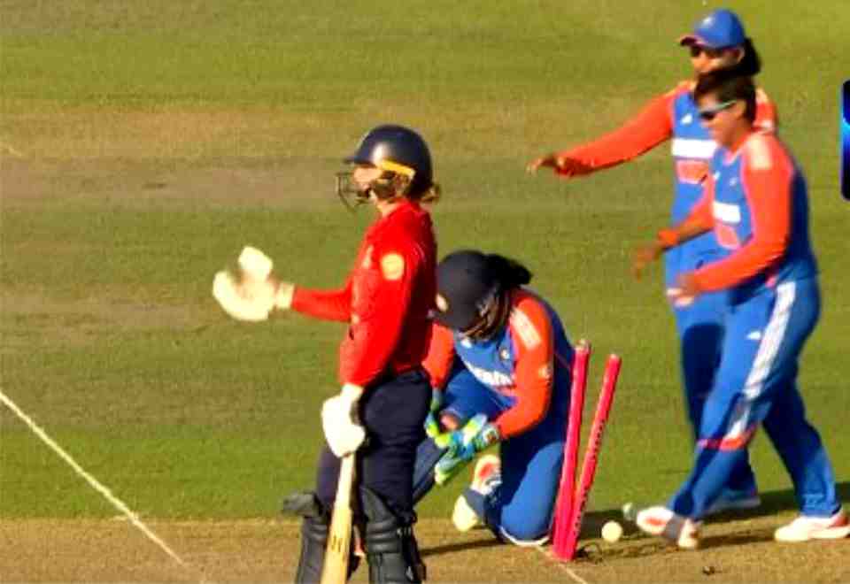 india,england women,odi clash