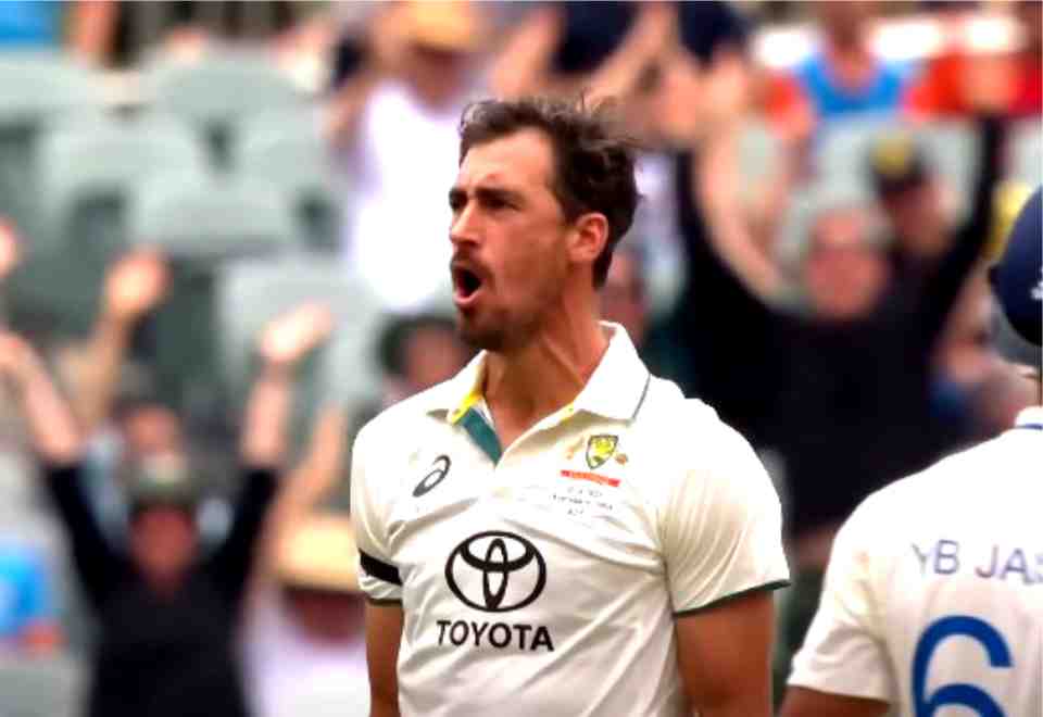 mitchell starc,creates,history,fastest five,wicket,test cricket