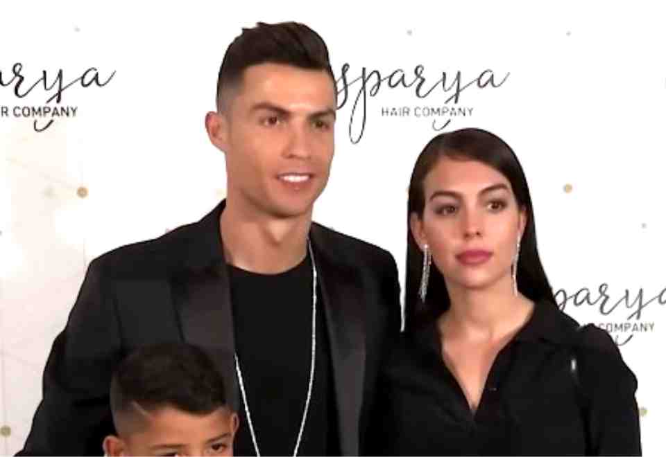 Cristiano-Ronaldo-Engaged-to-Georgina-Rodriguez