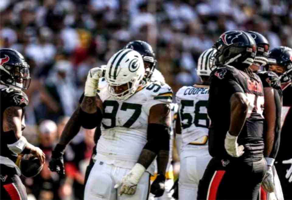 Kenny Clark Joins Cowboys in Stunning Micah Parsons Trade