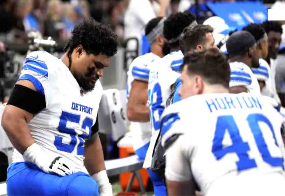 Lions-Falcons-Game-Stopped-After-Scary-Morice-Norris