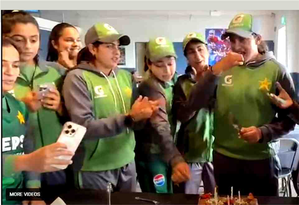 Top-Ranked-T20-Bowler-Sadia-Iqbal-Celebrates-Birthday-in-Dublin