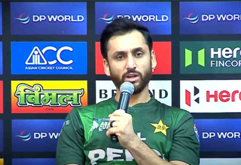 Calls for Salman Ali Agha to Dedicate Win to Pakistan Army 4 Calls-for-Salman-Ali-Agha-to-Dedicate-Win-to-Pakistan-Army