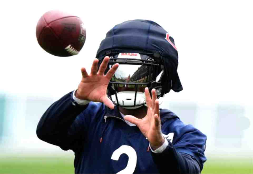 Chicago-Bears-D.J.-Moore-Injury-Update-Good-News-for-Week-2