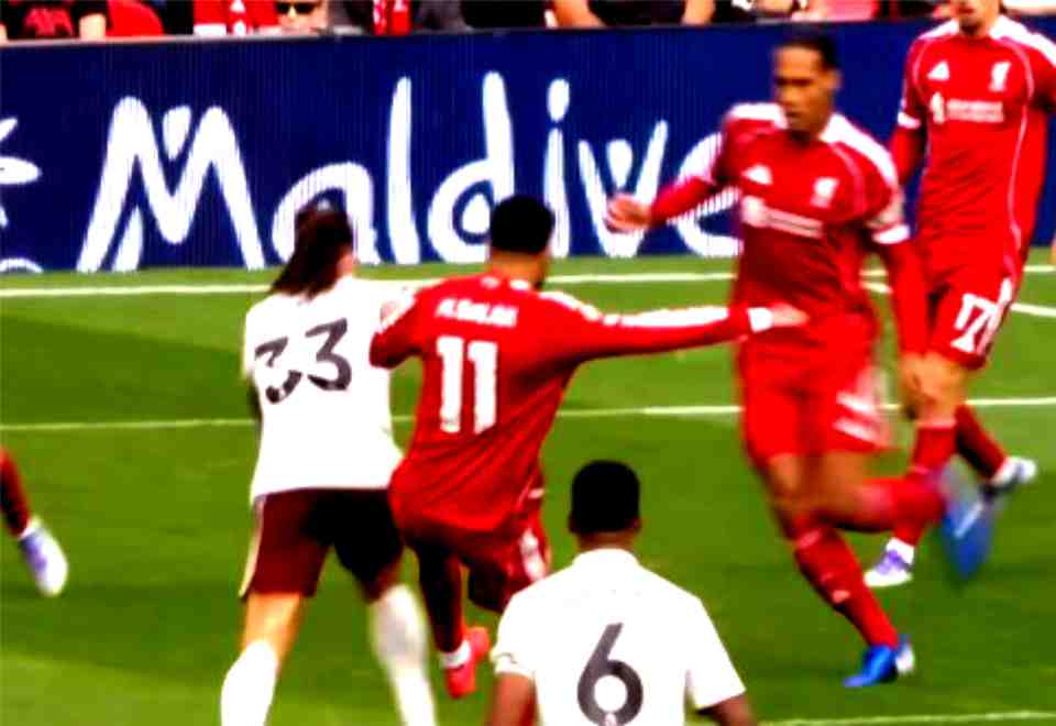 Liverpool-Edge-Arsenal-1-0-in-Premier-League-Thriller
