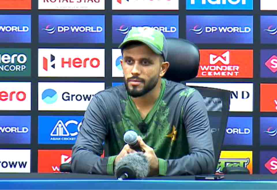 Ready-to-Bat-Anywhere-for-Pakistan-Mohammad-Haris