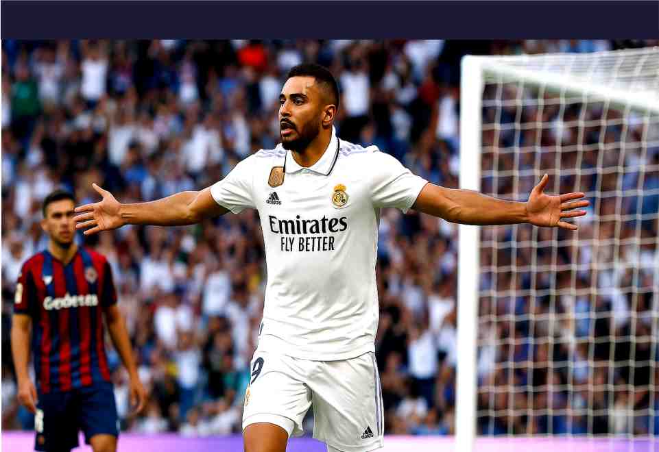 Real Madrid Crush Levante 4-1 to Stay Unbeaten