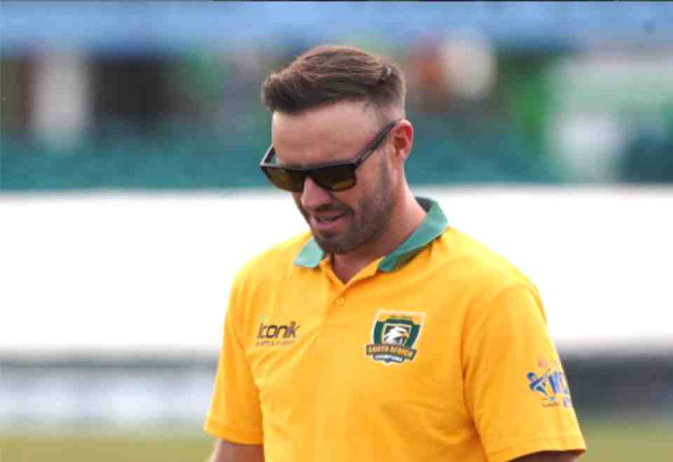 AB de Villiers Slams India for Mixing Politics with Cricket.