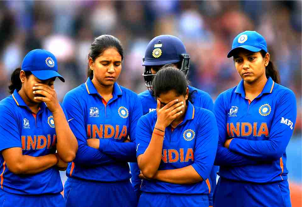 India-Women-Slammed-as-‘Chokers-After-England-Defeat